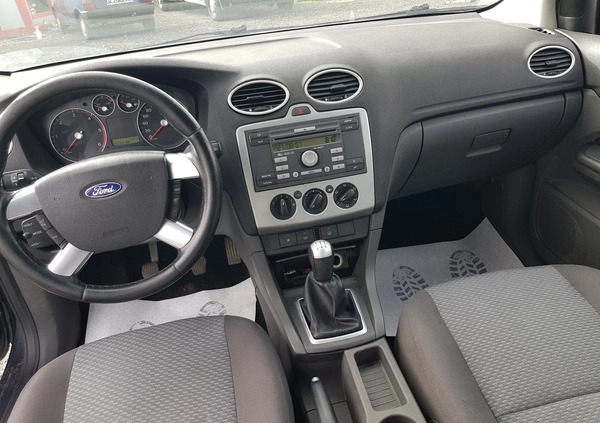 Ford Focus cena 3000 przebieg: 295000, rok produkcji 2007 z Poznań małe 29